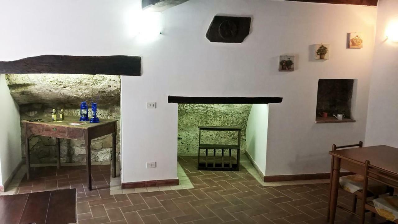 Апартаменти La Loggia Del Capitano - Rione Capisotto Пітільяно Екстер'єр фото